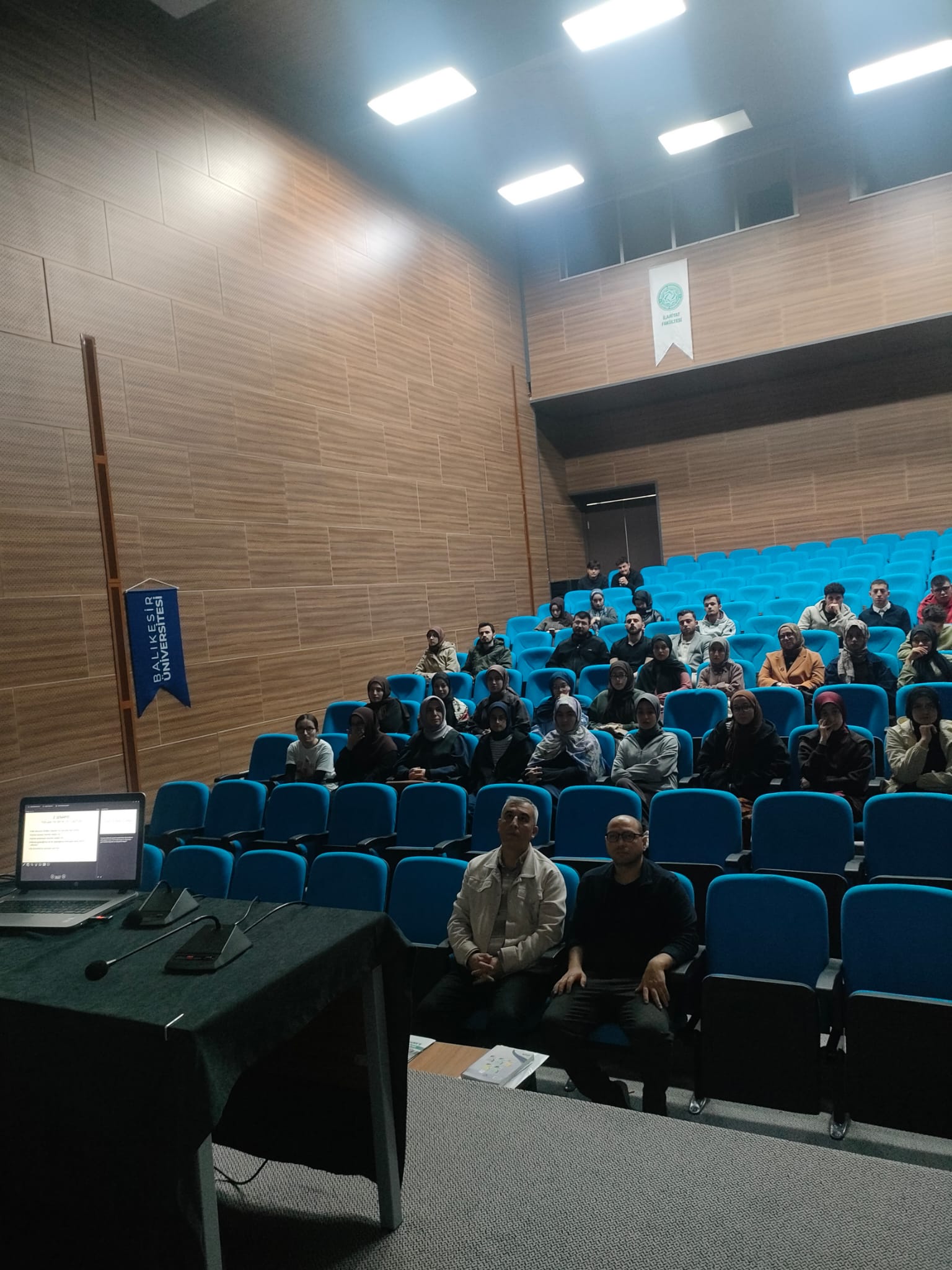 Balıkesir Üniversitesi İlahiyat Fakültesinde Dijital Güvenlik Semineri 4