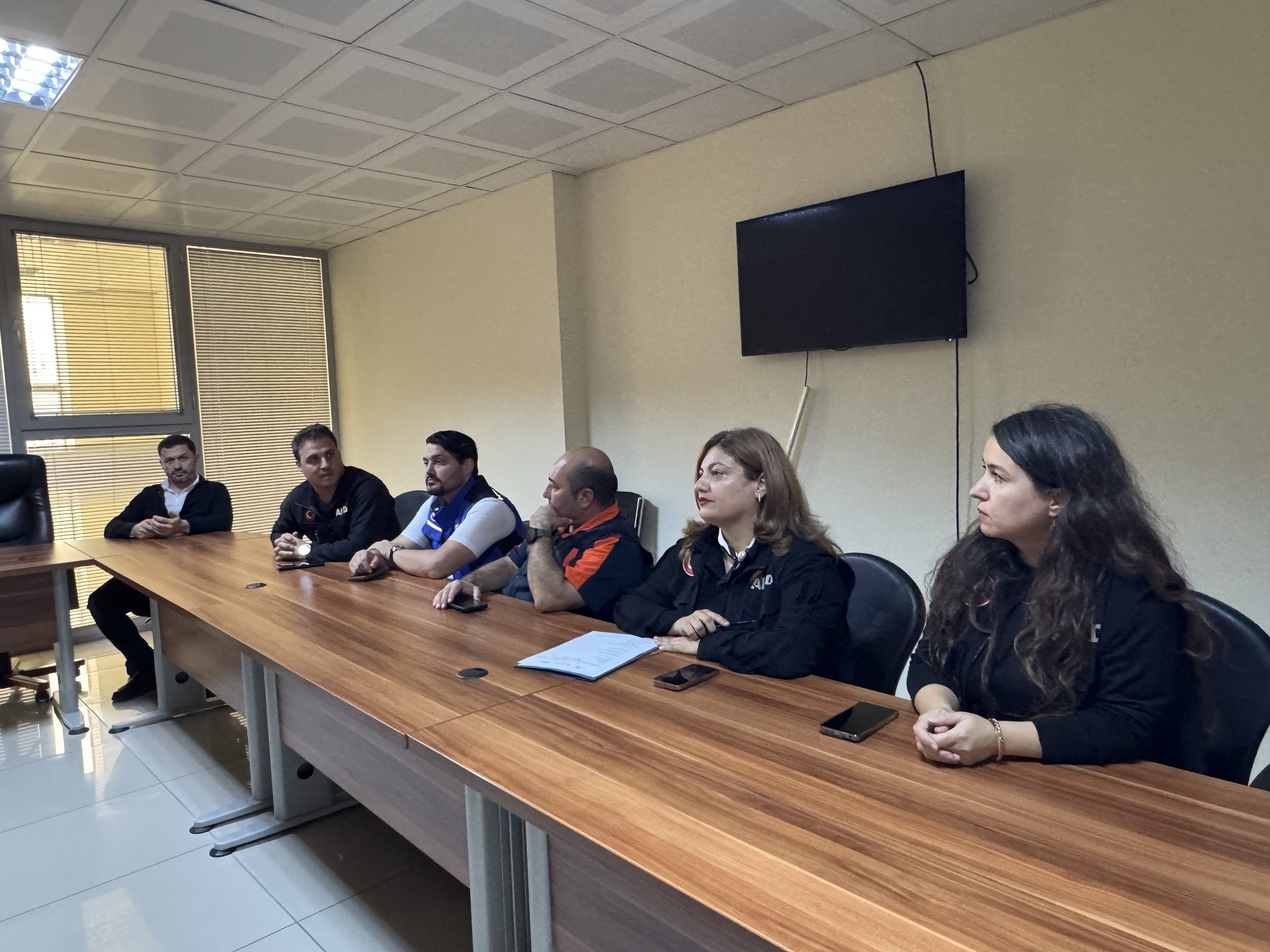 DEPREM, TAHLİYE VE YANGIN SÖNDÜRME TATBİKATI GERÇEKLEŞTİRİLDİ 5