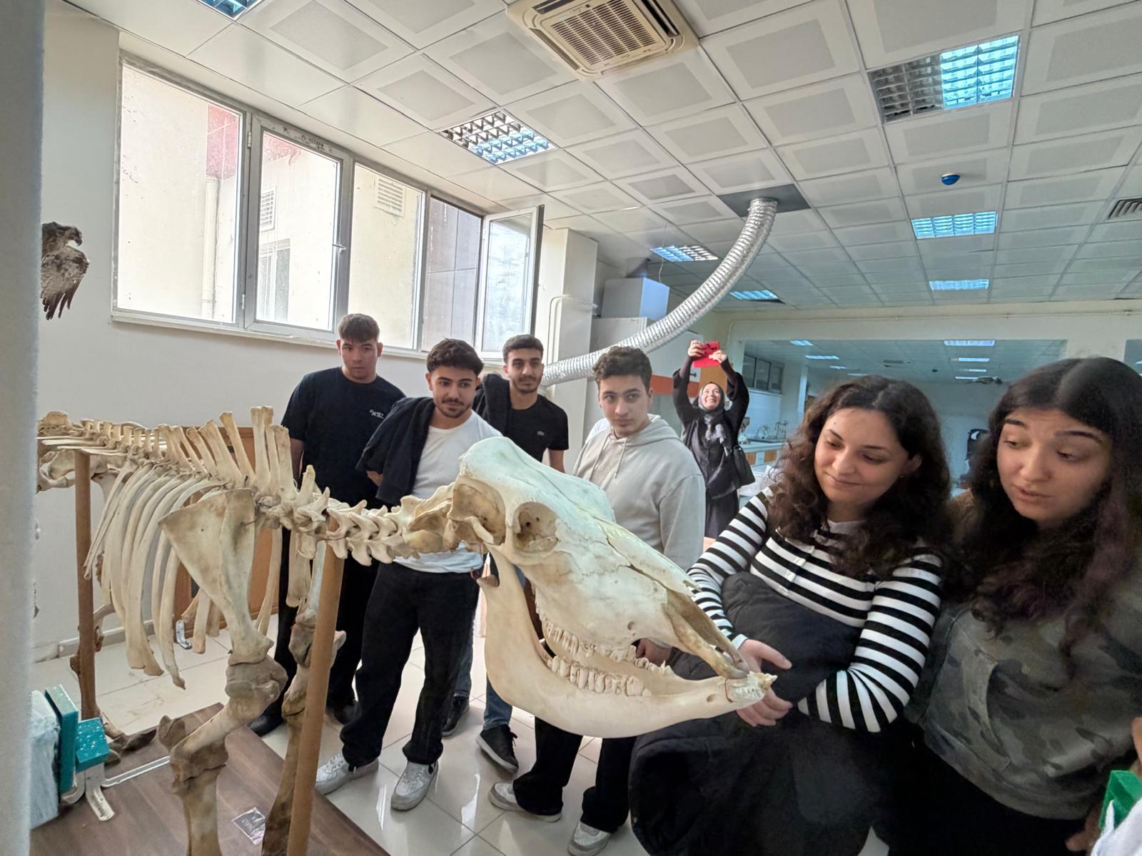 Havran Anadolu Lisesi Öğrencileri Fakültemizi Ziyaret Etti 4