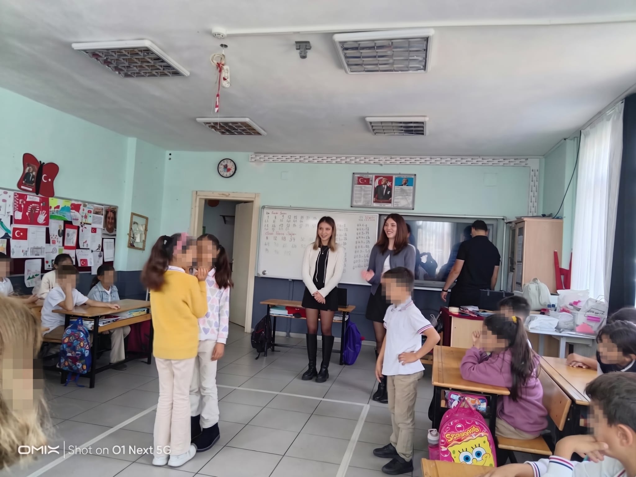 Bilgisayar Programcılığı Öğrencilerinden İlkokul Öğrencilerine Bilgisayarsız Kodlama ve Algoritma Semineri 2