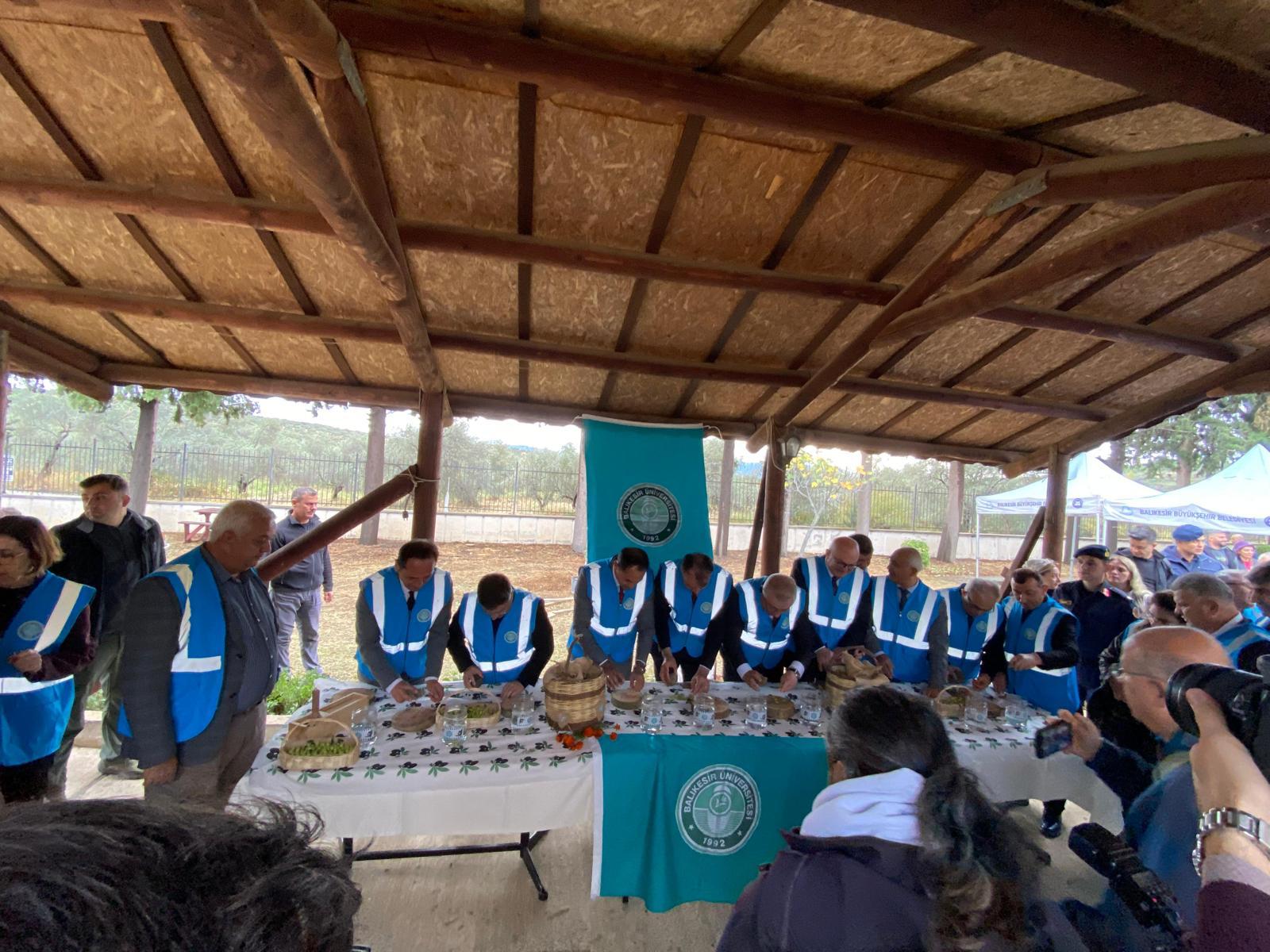 The 1st Academic Olive Harvest Festival was held with high participation at Balıkesir University 15